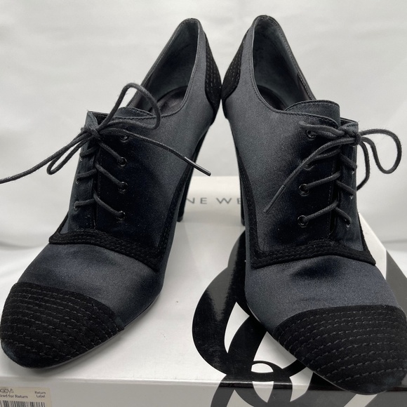NINE WEST Tenant Black Satin High Heel Lace-up Shootie Size 8.5M NIB - Picture 9 of 12